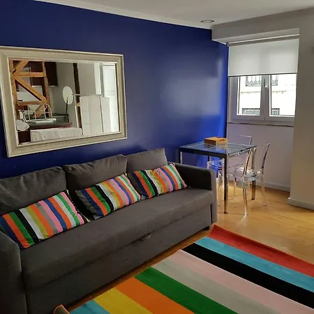 Happy Nest Charming Apartamento *