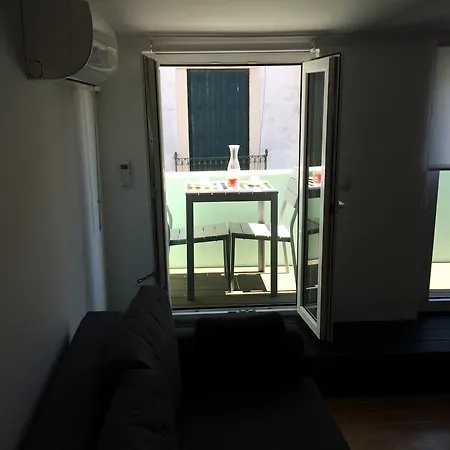 Apartment Happy Nest - Charming